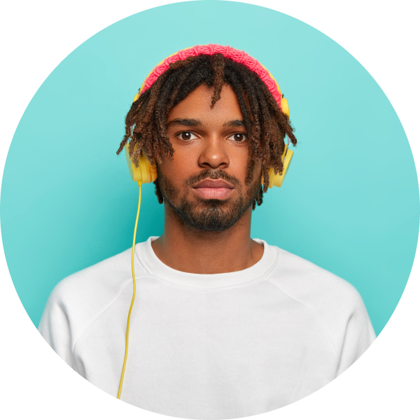 MARCOS VINÍCIUS ALMEIDA